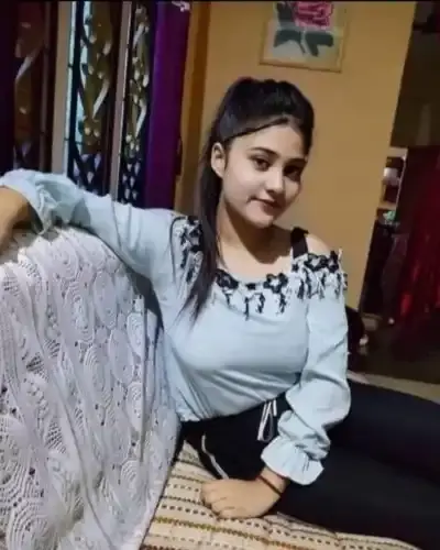 Call Girls Service in Sohawal